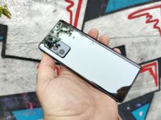 Samsung Galaxy Z Fold 2