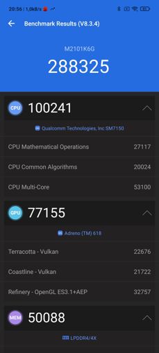 Wynik benchmarku AnTuTu i pomiar temperatury smartfonem CAT S62 Pro