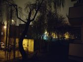 Tryb automatyczny (po lewej) i tryb nocny (po prawej)