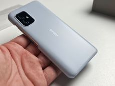 Asus ZenFone 8