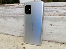 Asus ZenFone 8