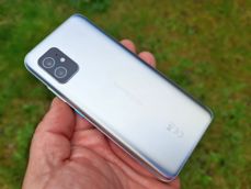 Asus ZenFone 8