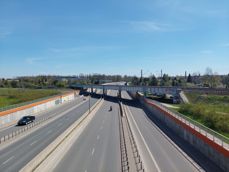 Porównanie zdjec z aparatu z ultraszerokim kątem, aparatu głównego i 2-krotnego zoomu