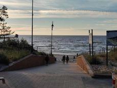 Porównanie zdjęć w różnych przybliżeniach: 0,6x, 1x, 2x