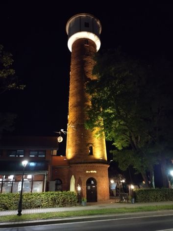 Porównanie trybu auto i trybu nocnego