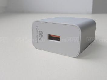 Huawei P50 Pro - zawartość pudełka