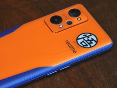 Realme GT Neo3T Dragon Ball Z Edition