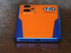 Realme GT Neo3T Dragon Ball Z Edition