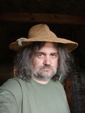 Model niezbyt udany, ale selfie technicznie ok, nawet we wnętrzu