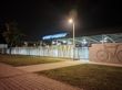 Tryb nocny vs. automat (u dołu)