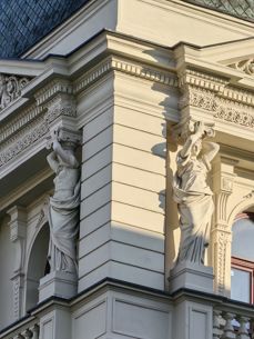 Powiększenie 3,5x i 10x