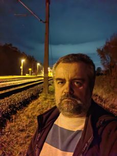 Kilka autoportretów w różnych warunkach