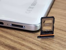 Gniazdo SIM Gniazdo SIM