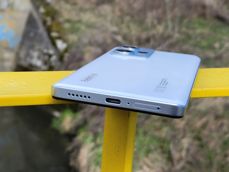 Zestaw, pokrowiec, czytnik papilarny i inne detale Zestaw, pokrowiec, czytnik papilarny i inne detale