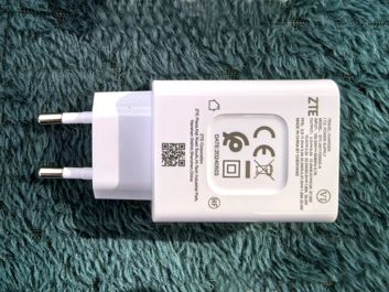 Nubia Focus Pro 5G - zawartość pudełka Nubia Focus Pro 5G - zawartość pudełka