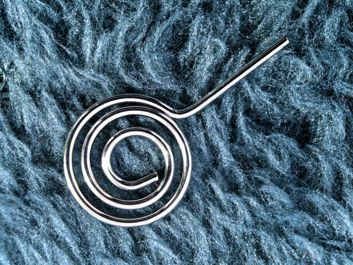 Nubia Focus Pro 5G - szufladka na dwa SIMy, niestety bez microSD Nubia Focus Pro 5G - szufladka na dwa SIMy, niestety bez microSD