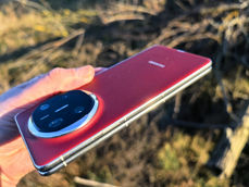 Huawei Mate X6 - krawędzie