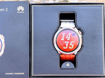 Huawei Watch GT Runner 2 w pudełku