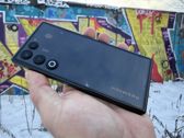 Nubia Red Magic 11 Air w różnych sceneriach, ukazujący swój wyjątkowy design.