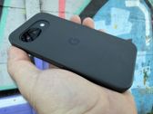 Zobacz jak stylowy i nowoczesny jest Google Pixel 10a w różnych aranżacjach. Zobacz jak stylowy i nowoczesny jest Google Pixel 10a w różnych aranżacjach.