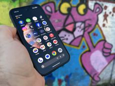 Google Pixel 10a w akcji: uchwyć styl miejskiego graffiti i nowoczesny design. Google Pixel 10a w akcji: uchwyć styl miejskiego graffiti i nowoczesny design.