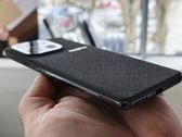 Realme 16 Pro+ – elegancki design i praktyczne rozmieszczenie przycisków i portów. Realme 16 Pro+ – elegancki design i praktyczne rozmieszczenie przycisków i portów.