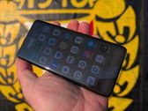 Wygląd i design Realme 16 Pro+ zachwyca nowoczesnymi detalami i graffiti w tle. Wygląd i design Realme 16 Pro+ zachwyca nowoczesnymi detalami i graffiti w tle.