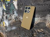 Zobacz, jak prezentuje się Motorola Signature w różnych sceneriach i detalach. Zobacz, jak prezentuje się Motorola Signature w różnych sceneriach i detalach.