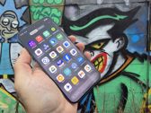 Realme GT8 Pro zachwyca wymiennymi osłonami kamery i nowoczesnym designem.