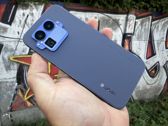 Realme GT8 Pro – nowoczesny design i kolorystyka, które przyciągają wzrok.