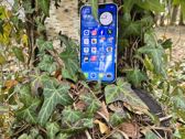 Zobacz, jak prezentuje się ekran Apple iPhone 16e w naturalnych plenerach. Zobacz, jak prezentuje się ekran Apple iPhone 16e w naturalnych plenerach.