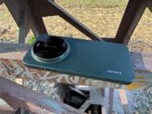 Zobacz unikalny design Xiaomi 17 Ultra w różnych ujęciach i sceneriach.