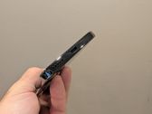 Honor Magic8 Lite w pięknej scenerii, ukazujący nowoczesny design i detale.