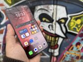 Honor Magic8 Lite w różnych sceneriach - design i styl w każdym detalu.