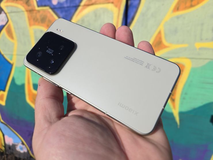 Xiaomi 15 - widok z tyłu Xiaomi 15 - widok z tyłu