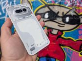 Odkryj wyjątkowy design Nothing Phone (4a) w naszej galerii zdjęć.