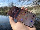Honor 600 Pro w różnych sceneriach, ukazujący wyjątkowy design i stylowe detale. Honor 600 Pro w różnych sceneriach, ukazujący wyjątkowy design i stylowe detale.