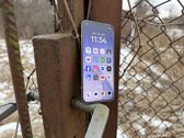 Oppo Reno15 Pro na tle natury i zimowego mostu - wyjątkowy design w każdej sytuacji. Oppo Reno15 Pro na tle natury i zimowego mostu - wyjątkowy design w każdej sytuacji.