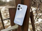 Oppo Reno15 Pro na tle natury i zimowego mostu - wyjątkowy design w każdej sytuacji. Oppo Reno15 Pro na tle natury i zimowego mostu - wyjątkowy design w każdej sytuacji.