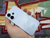 Oppo Reno15 Pro w efektownym otoczeniu, łącząc nowoczesny design z codziennym użytkowaniem. Oppo Reno15 Pro w efektownym otoczeniu, łącząc nowoczesny design z codziennym użytkowaniem.