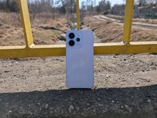 Oppo Reno15 Pro zachwyca eleganckim designem w różnorodnych plenerach. Oppo Reno15 Pro zachwyca eleganckim designem w różnorodnych plenerach.