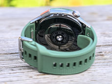 Huawei Watch GT 7 Pro wygląda dobrze z każdej strony