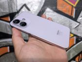 Redmi Note 17 Pro 5G - elegancki design i nowoczesny wygląd w różnych ujęciach. Redmi Note 17 Pro 5G - elegancki design i nowoczesny wygląd w różnych ujęciach.