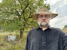 Selfie: szeroki kąt, 1x i powiększenie 2x