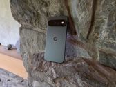 Zobacz imponujący wygląd Google Pixel 11 Pro XL w naturalnych i kamiennych sceneriach. Zobacz imponujący wygląd Google Pixel 11 Pro XL w naturalnych i kamiennych sceneriach.