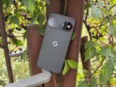 Zobacz jak prezentuje się Google Pixel 11 Pro XL w różnych stylowych sceneriach. Zobacz jak prezentuje się Google Pixel 11 Pro XL w różnych stylowych sceneriach.