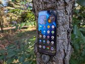 Google Pixel 11 Pro XL zachwyca designem w naturalnym otoczeniu i w rękach użytkownika. Google Pixel 11 Pro XL zachwyca designem w naturalnym otoczeniu i w rękach użytkownika.