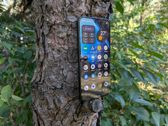 Google Pixel 11 Pro XL zachwyca designem w naturalnym otoczeniu i w rękach użytkownika. Google Pixel 11 Pro XL zachwyca designem w naturalnym otoczeniu i w rękach użytkownika.