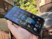 Ulefone Armor 34 Pro w plenerze - doskonałe połączenie wytrzymałości i nowoczesnego designu.