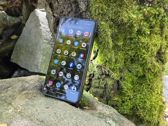 Ulefone Armor 34 Pro w naturalnym otoczeniu: elegancki design i wytrzymałość w jednym.
